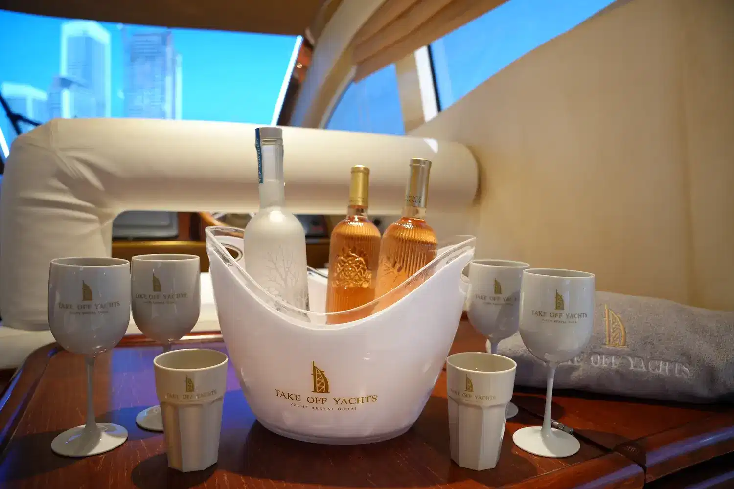 Take Off Yachts gallery image 5