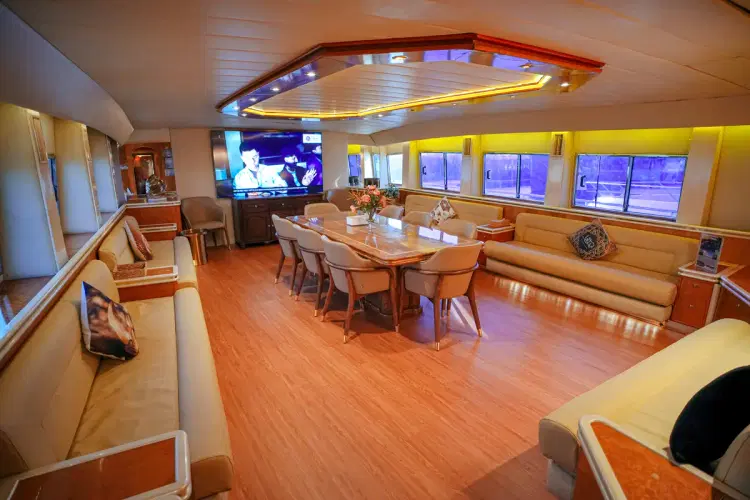 Yacht image