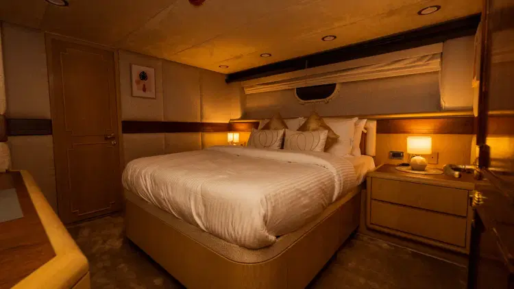 Yacht image