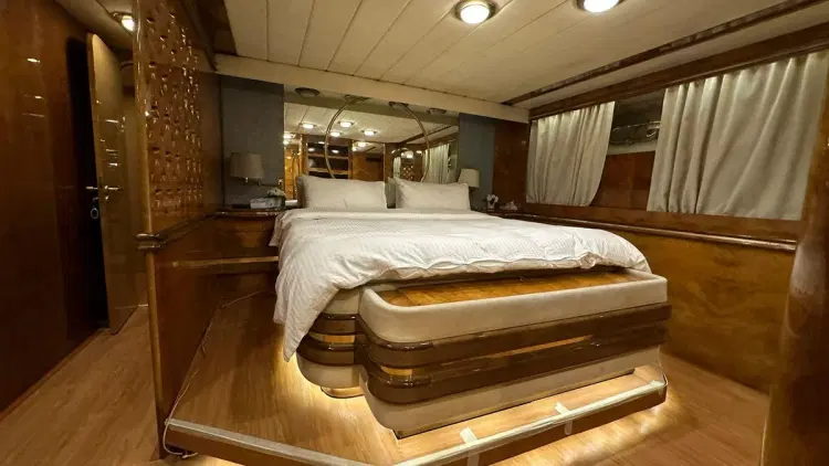 Yacht image